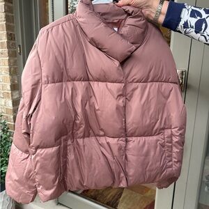 Old Navy Women's Mauve Puffer Jacket